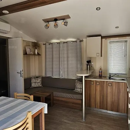 Kamp alanı Mobil 6 Personnes Confort Ocean Climatise Avec Piscine Agde