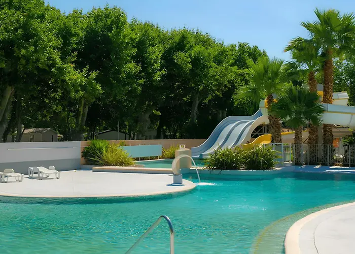 Campsite Mobil 6 Personnes Confort Ocean Climatise Avec Piscine Agde