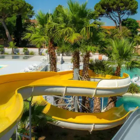 Kemp Mobil 6 Personnes Confort Ocean Climatise Avec Piscine *